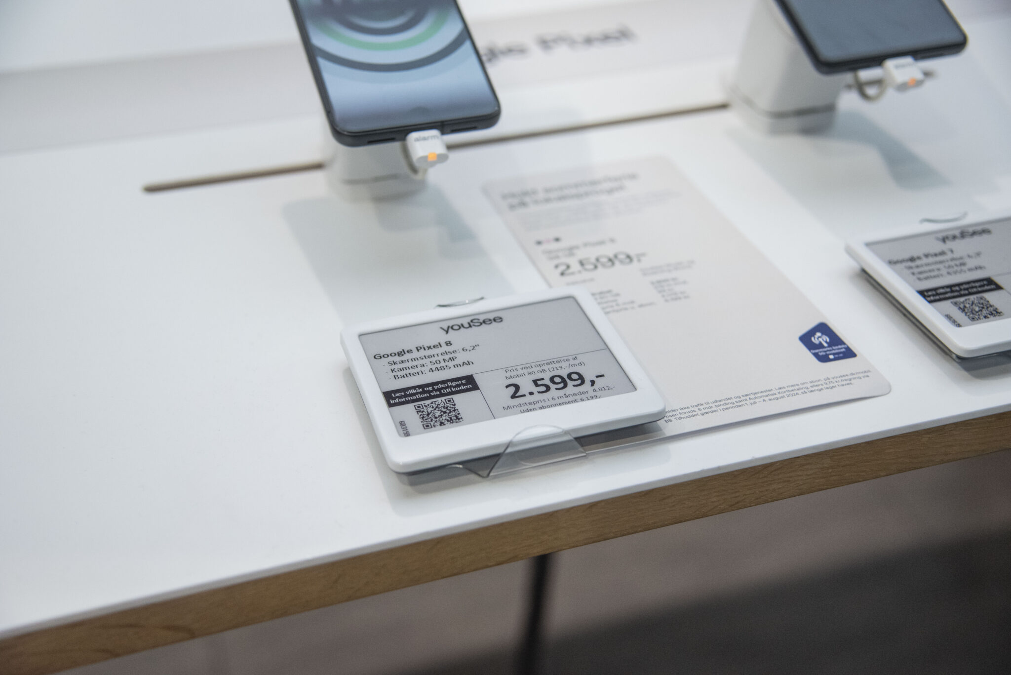 Qr-koder på elektroniska hyllkantsetiketter