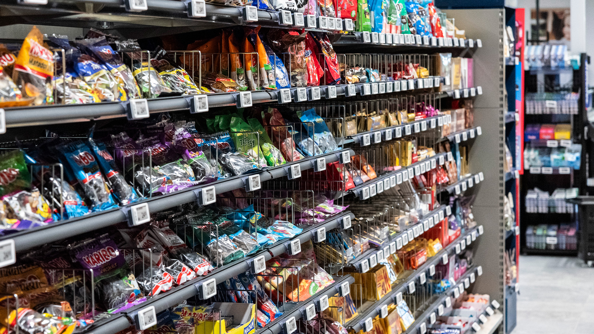 Digitale prisskilte giver ro i en travl butik