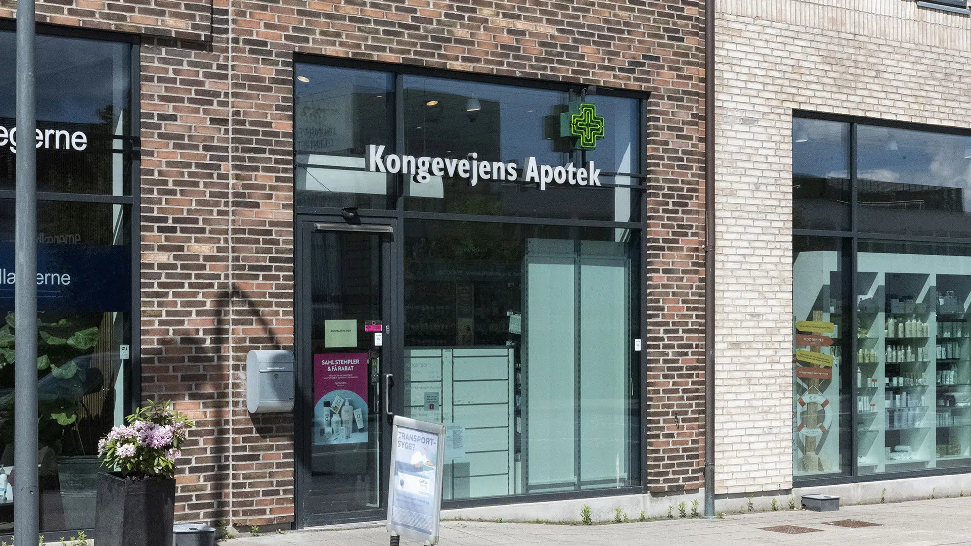 With digital price tags from delfi technologies, hørsholm pharmacy has modernised operations and the customer experience at kongevejens pharmacy and rungsted pharmacy. The solution ensures correct prices, legally required product information and clear promotions—while reducing manual work and freeing up more time for customer service and professional advice.